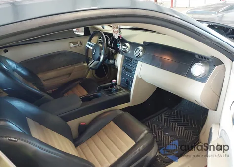 2007 Ford Mustang Gt Deluxe/Gt Premium from USA, damaged, VIN 1ZVHT82H375269051